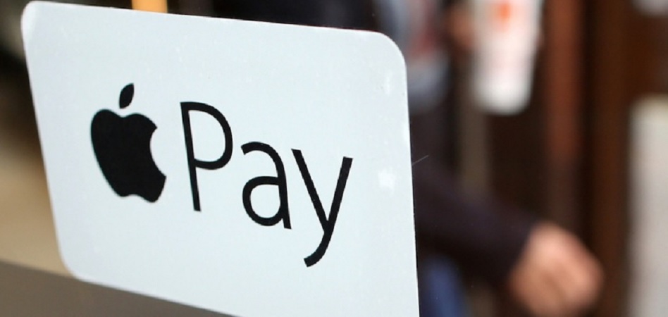BBVA y Bankinter incorporan el sistema Apple Pay para permitir el pago móvil a los usuarios de iPhone